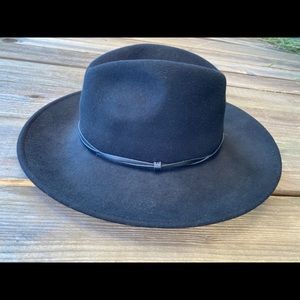 Wyeth black Fedora leather band adjustable